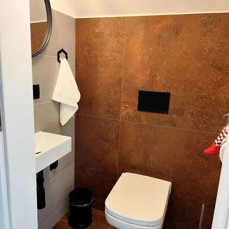 Holiday home Gorska Stodola - Z Prywatnym Jacuzzi
